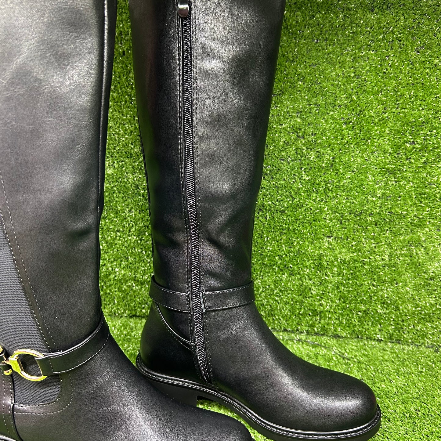 Stivale elasticizzato B