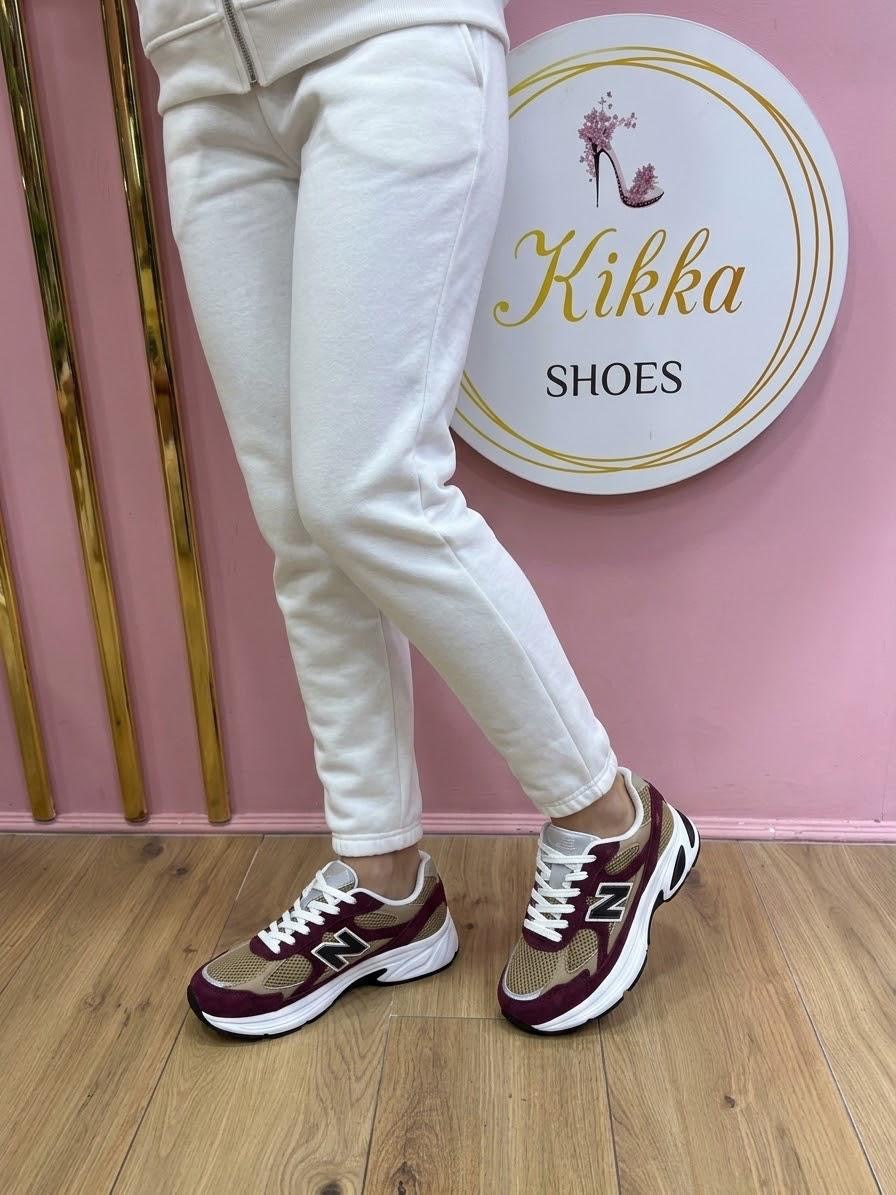 Sneakers New B