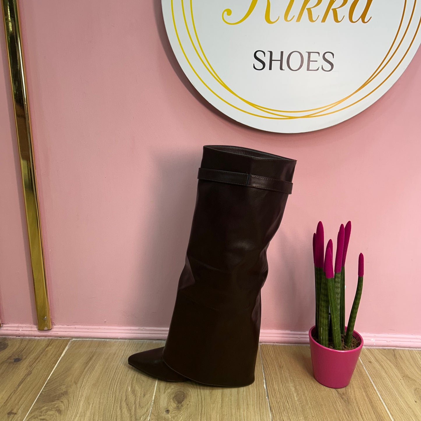 Stivale brown lucchetto