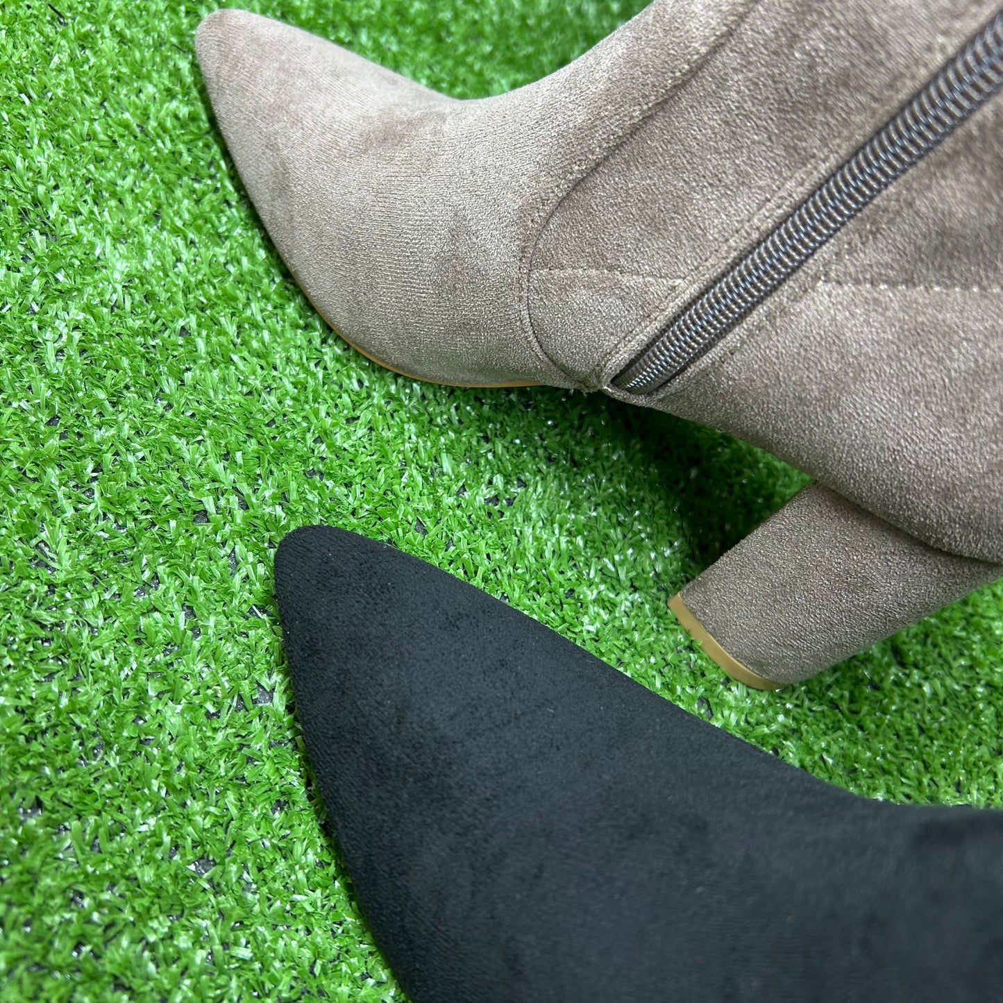 Tronchetto in camoscio