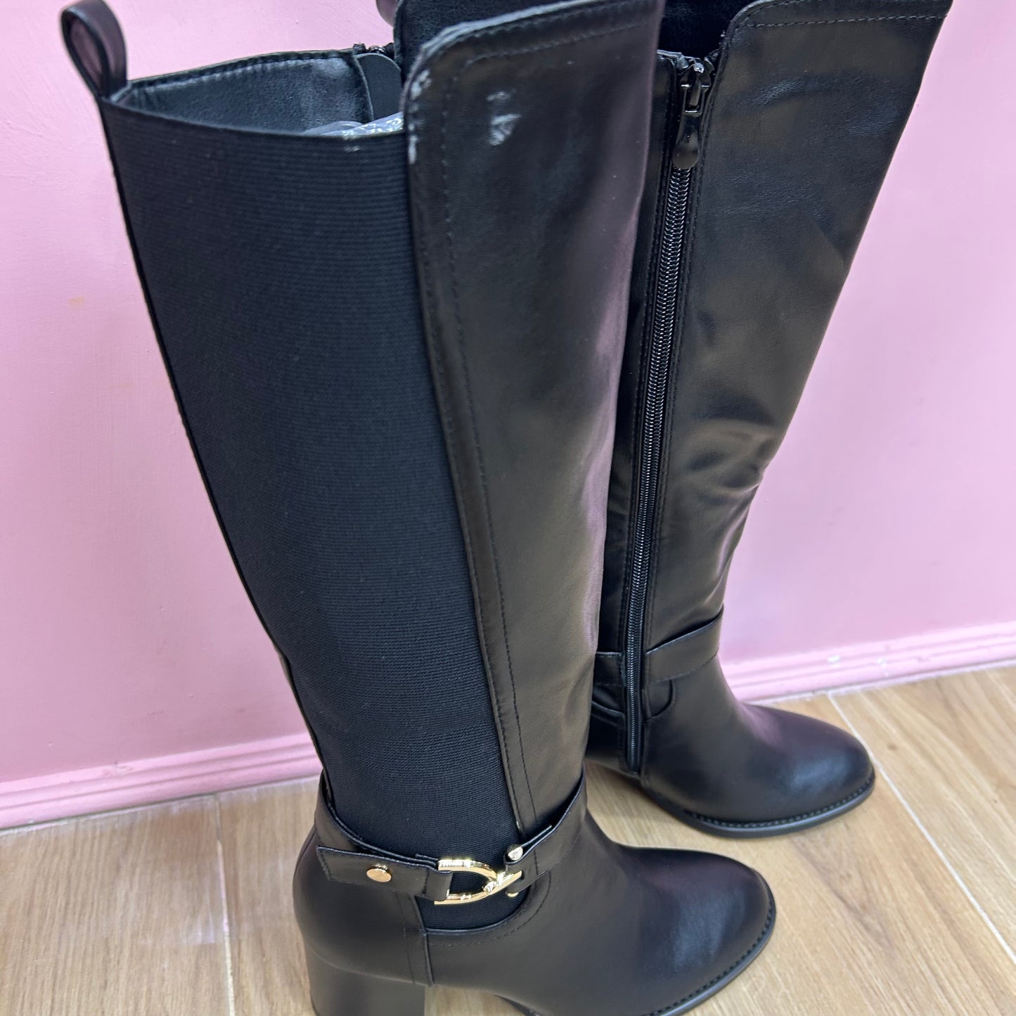 Stivale elasticizzato